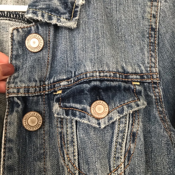 American Eagle Jean Jacket - Picture 2 of 6